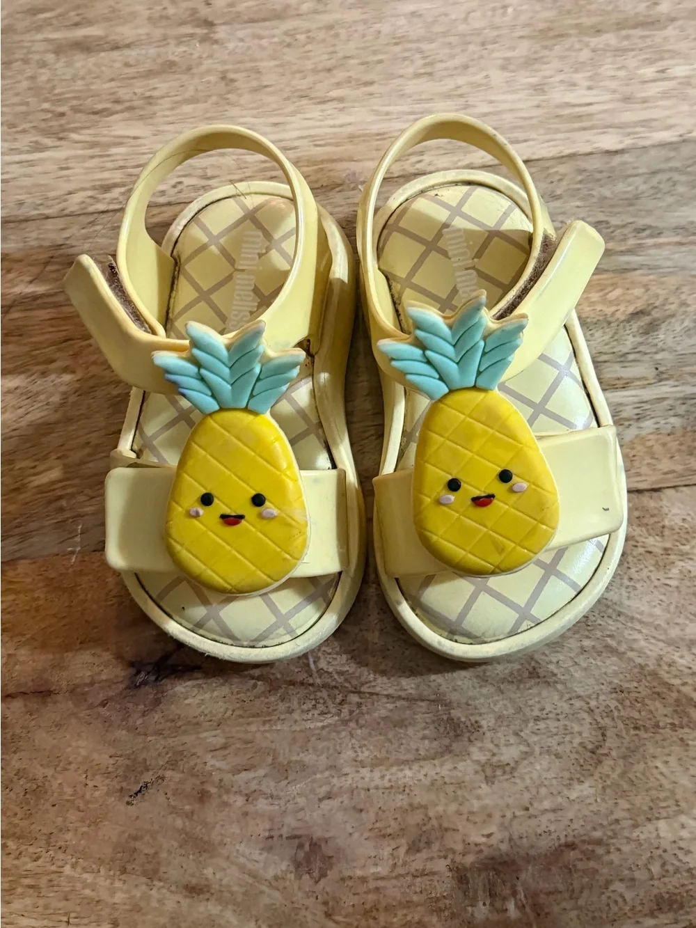 Mini Melissa Pineapple Sandals Size 6